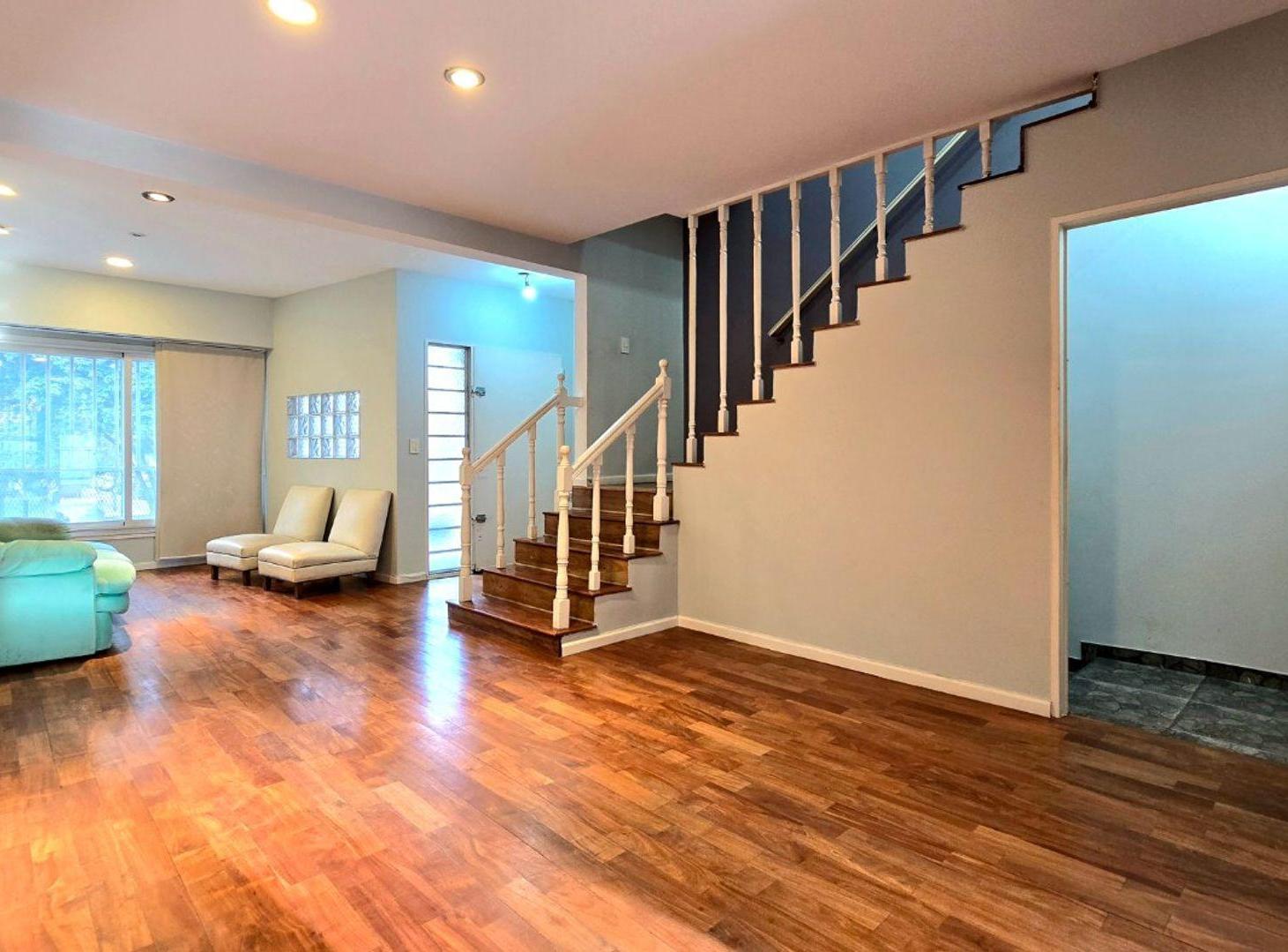 Foto de VENTA Dúplex 4 ambientes, amplio con jardín, imagen 3