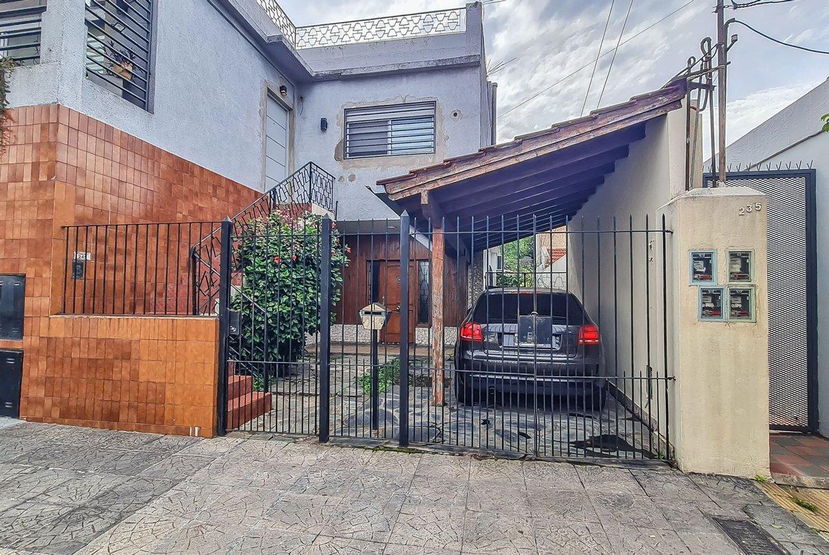 Foto de Venta PH Lomas del Mirador 4 amb - Jardín, imagen 3