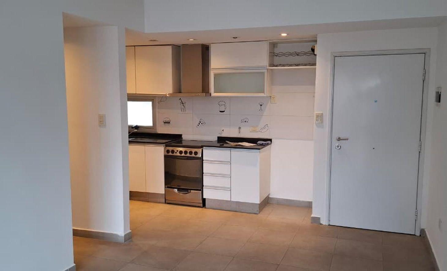 Foto de VENTA DEPTO 2 AMB 2 COCHERAS QUILMES CENTRO, imagen 2