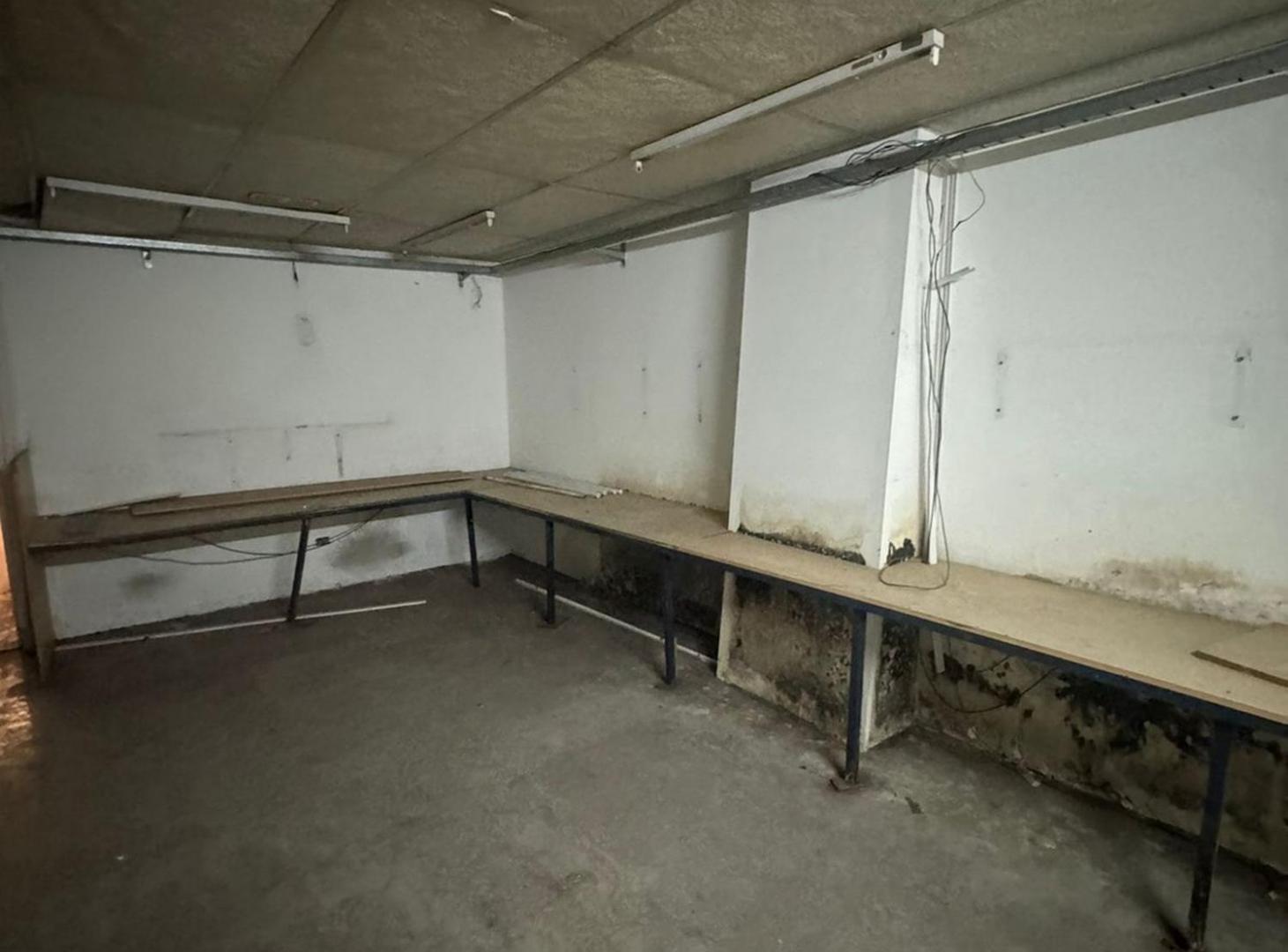 Foto de VENTA LOCAL COMERCIAL EN SAN NICOLÁS CON SÓTANO, imagen 4