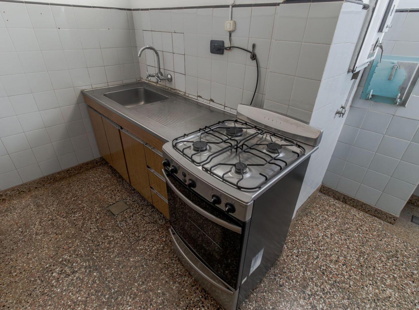Foto de Venta Depto 3 Amb Parque Avellaneda -Apto Crédito, imagen 2