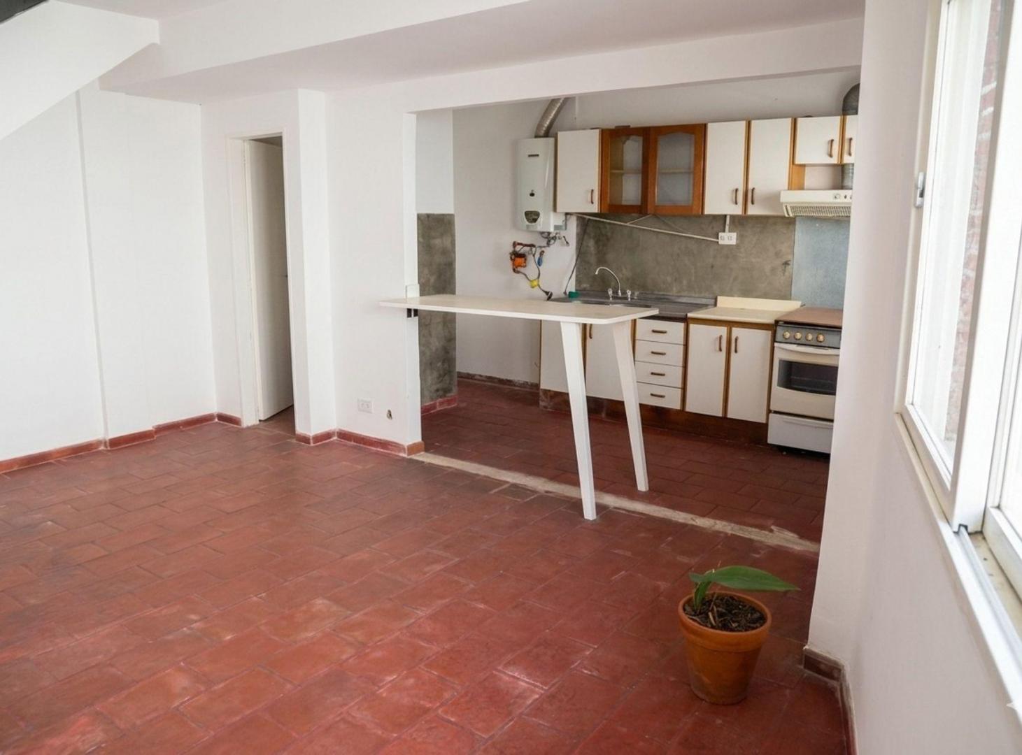 Foto de VENTA PH CASTELAR 3 AMBIENTES APTO CREDITO, imagen 4