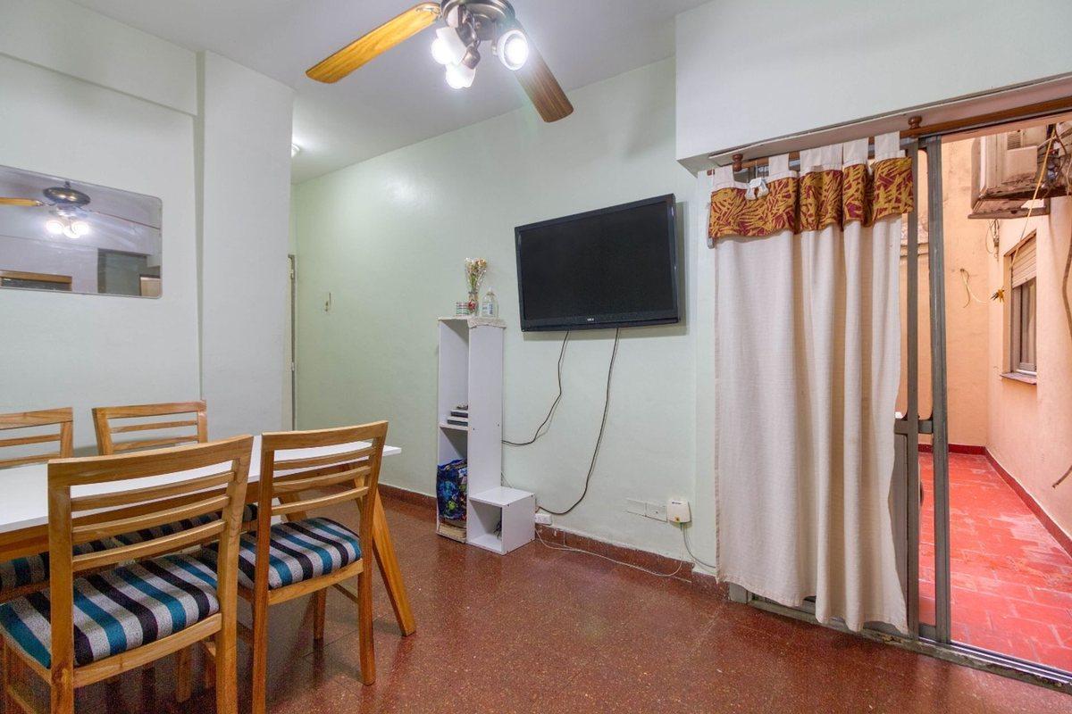 Foto de VENTA DEPTO 3 AMBIENTES C/PATIO EN LINIERS, imagen 5