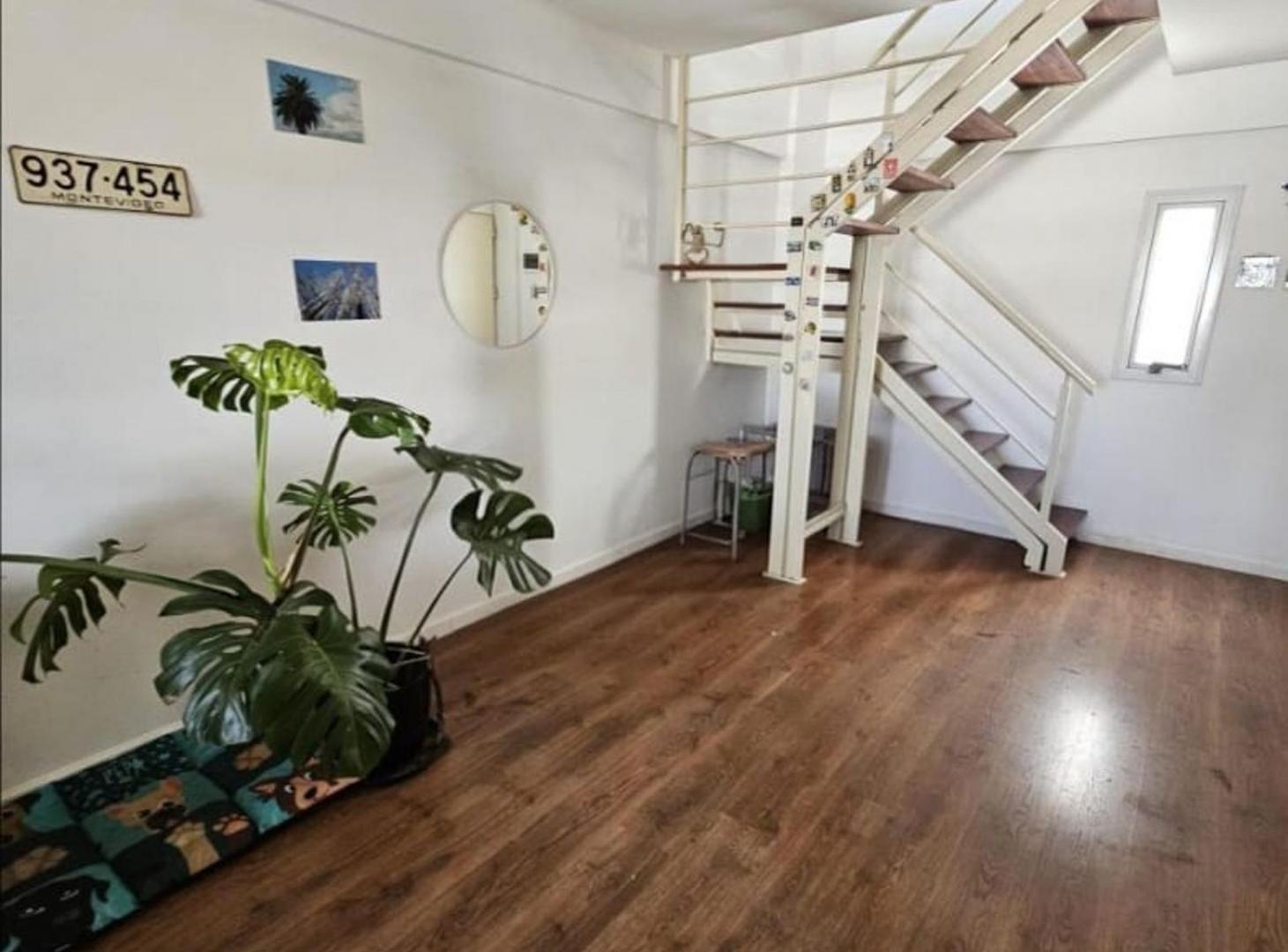 Foto de VENTA DÚPLEX 2 AMB V. DEVOTO 2 BAÑOS Y 2 BALCONES, imagen 3