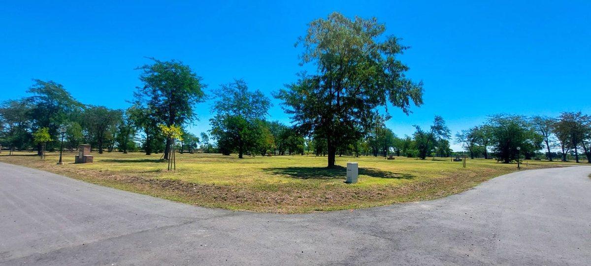 Foto de VENTA Lote en Prados del Oeste II con proyecto, imagen 3