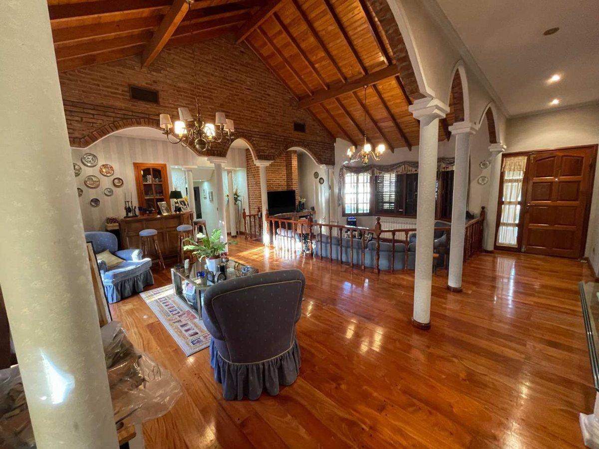 Foto de VENTA CASA 4AMB PILETA COUNTRY PARQUE LAS NACIONES, imagen 3