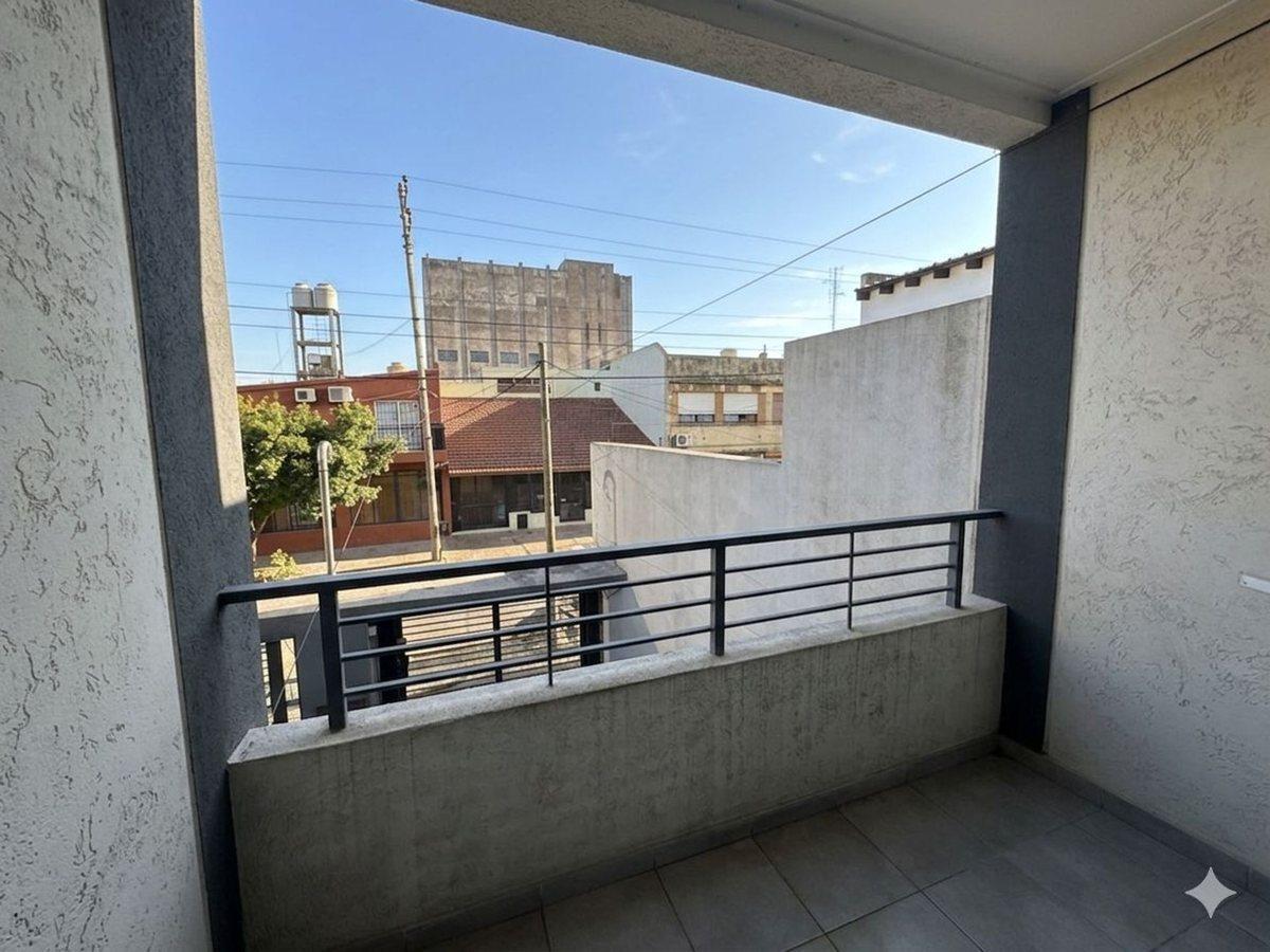 Foto de VENTA DTO 2 AMB BALCÓN TERRAZA COCHERA RAMOS MEJÍA, imagen 1