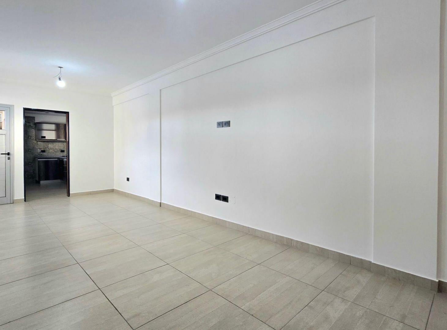 Foto de VENTA PH 4 Ambientes con terraza en Versalles, imagen 1