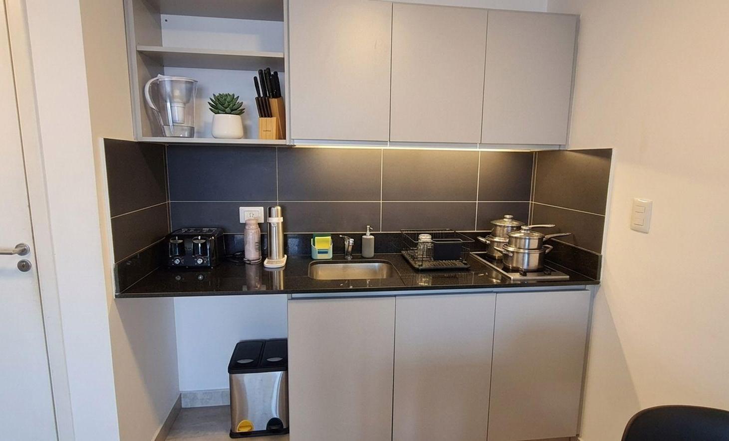 Foto de VENTA MONOAMBIENTE MONSERRAT CON RENTA, imagen 1