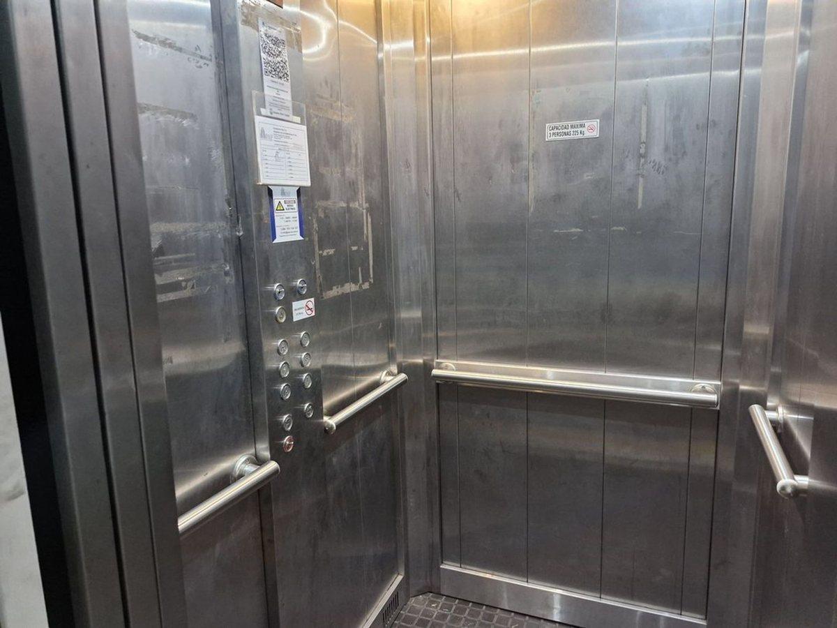 Foto de VENTA COCHERA IDEAL INVERSOR BALVANERA, imagen 2