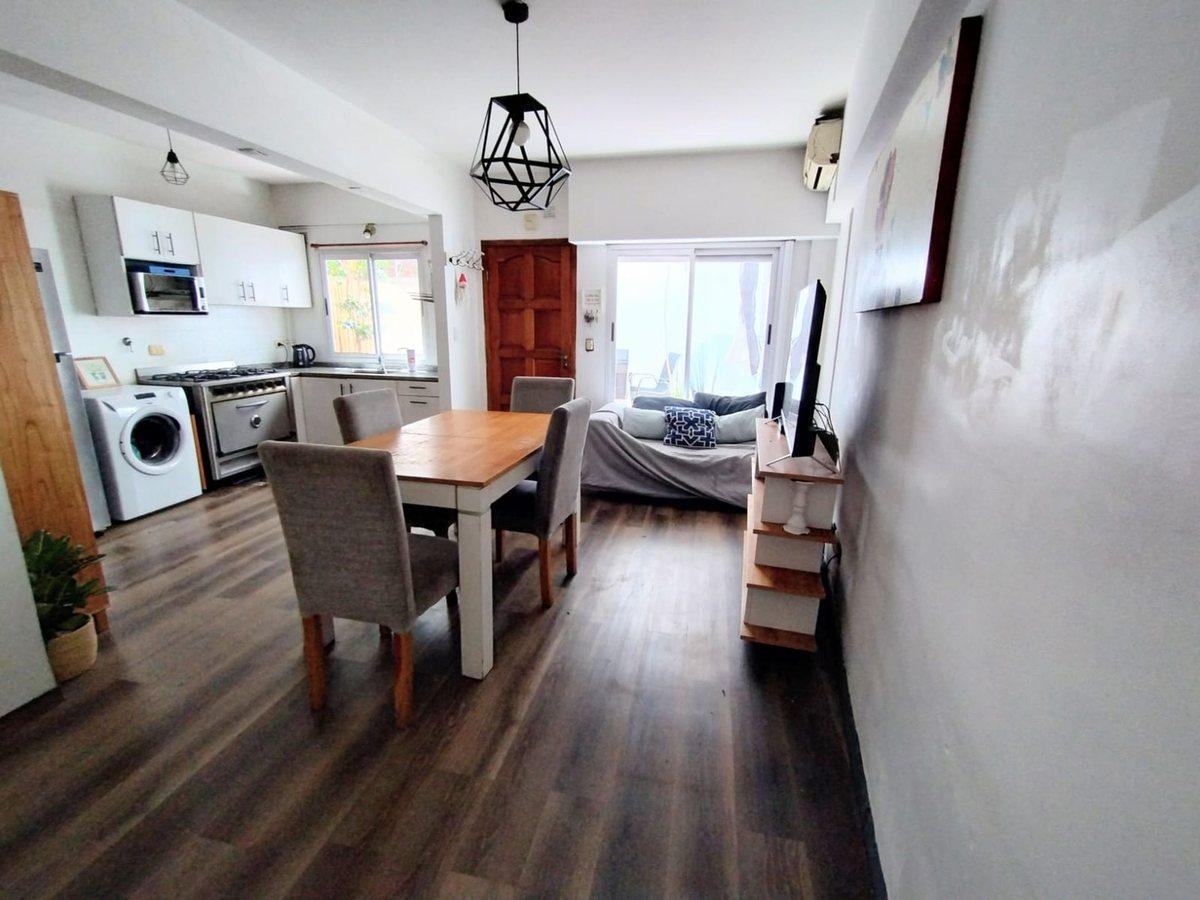 Foto de VENTA PH 3 AMB PATIO/ COCHERA PARQUE PATRICIOS, imagen 5