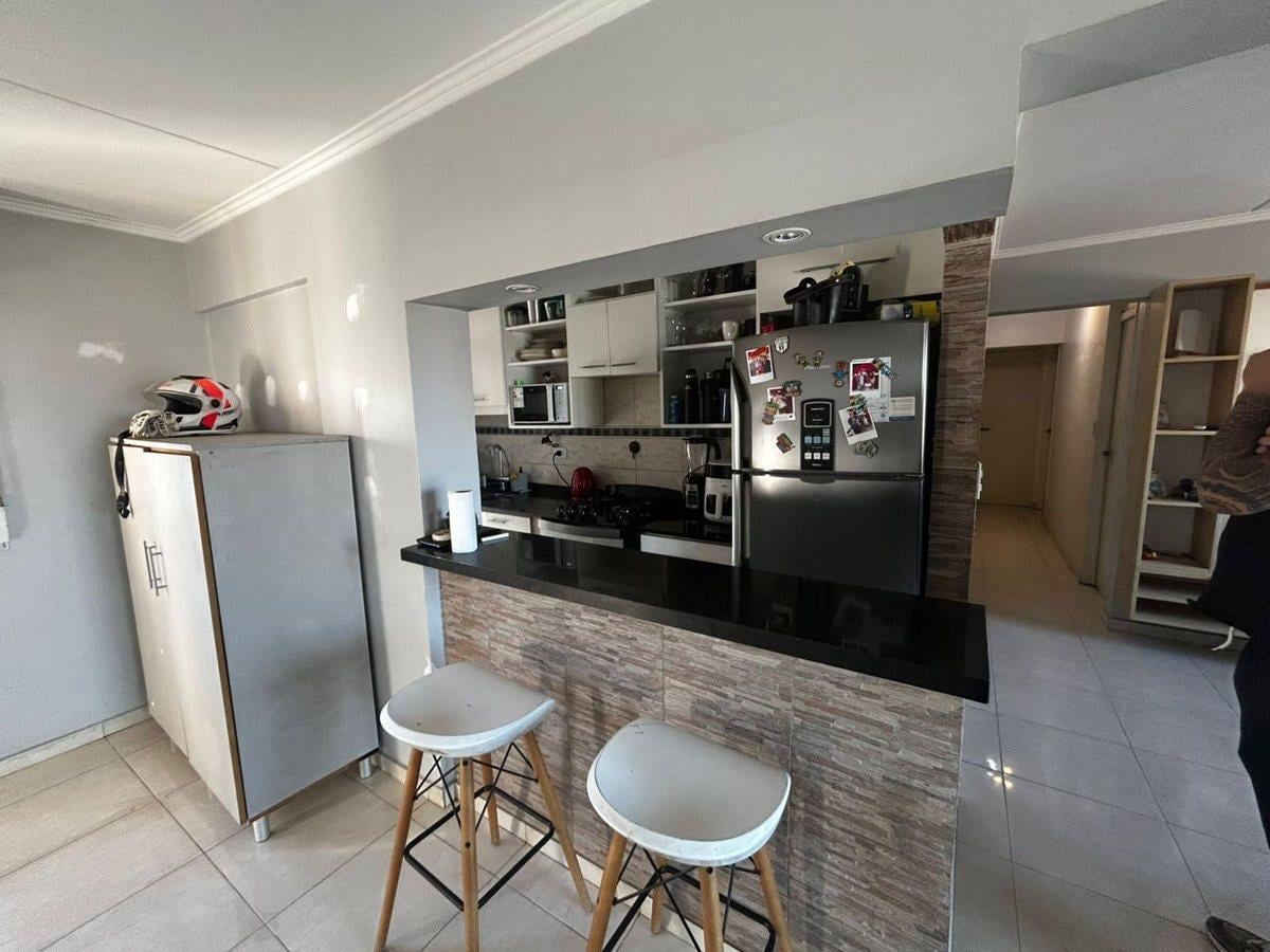Foto de VENTA DEPTO 5 AMB C/BALCÓN - VILLA LUGANO COPELLO, imagen 3