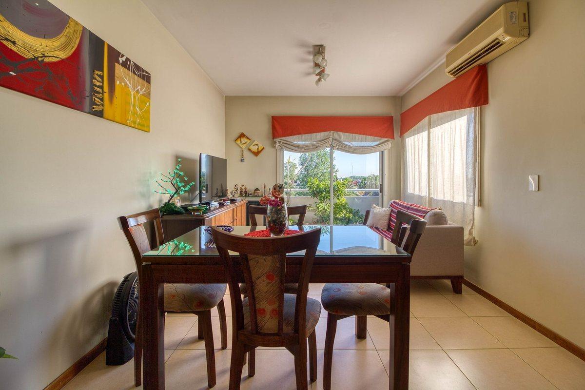Foto de Venta Departamento 4 amb + Cochera Ramos Mejia, imagen 2