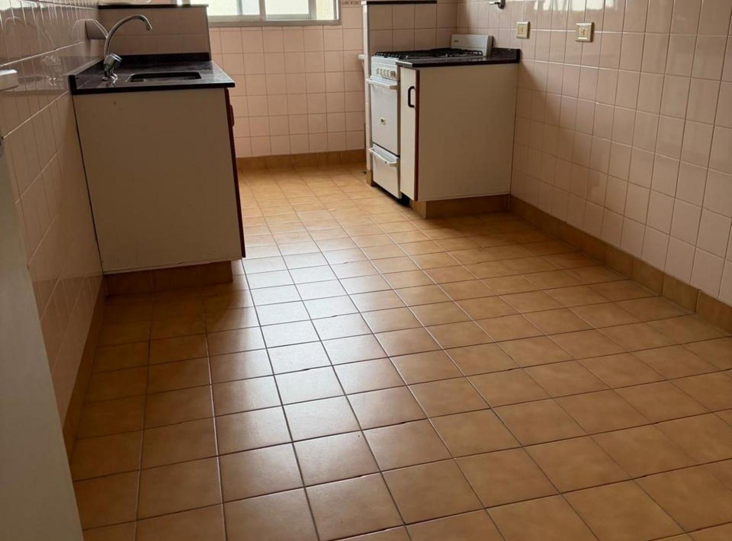 Foto de DEPARTAMENTO 4 AMBIENTES EN SAN TELMO, imagen 4