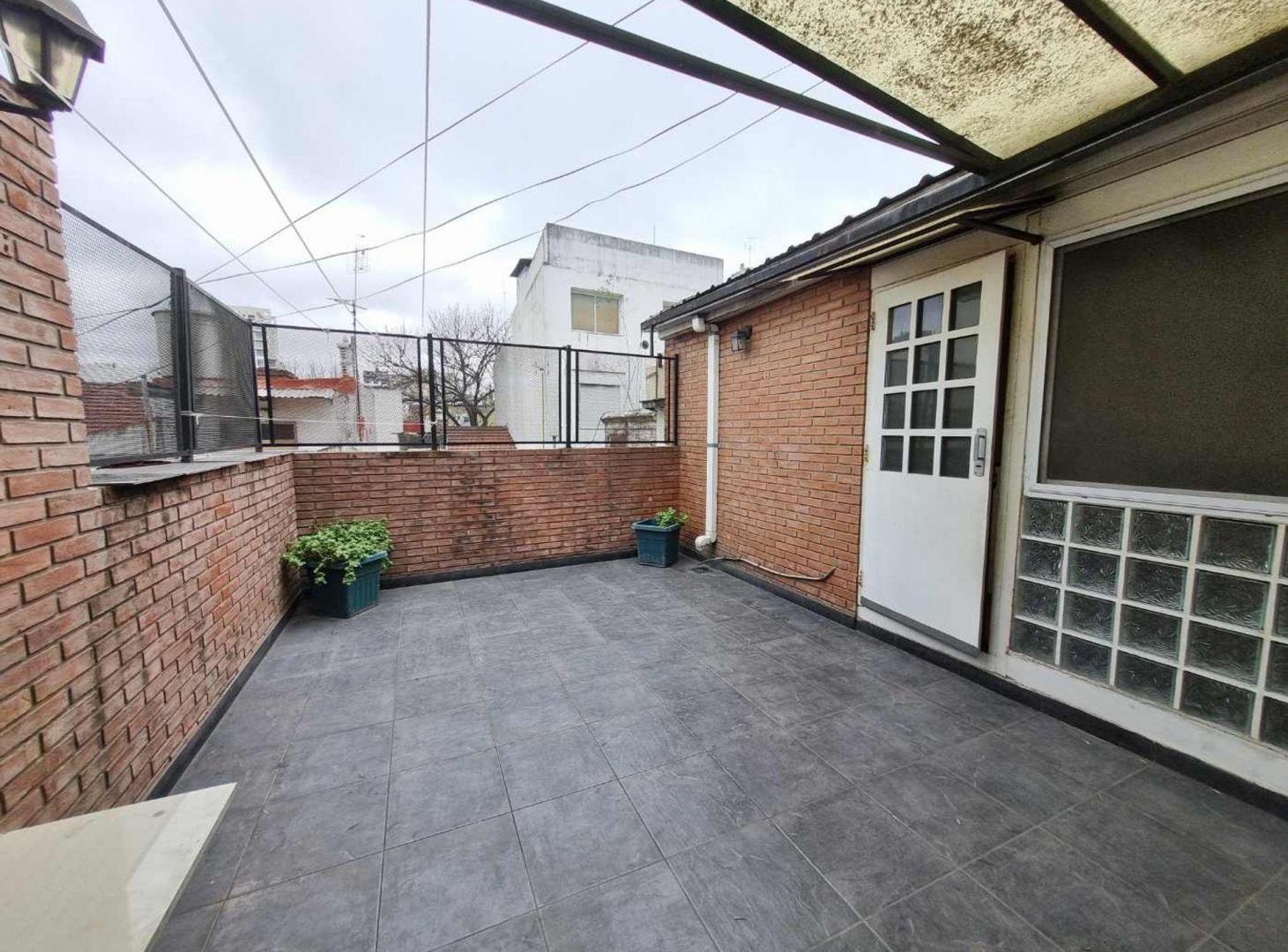 Foto de PH 4 AMBIENTES CON TERRAZA PROPIA - FLORES, imagen 4