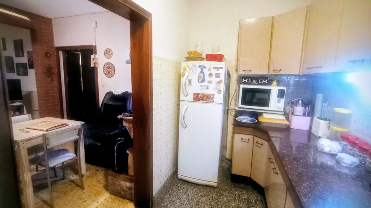 Foto de VENTA CASA 3 AMBIENTES + CASA EN LOMAS DEL MIRADOR, imagen 4