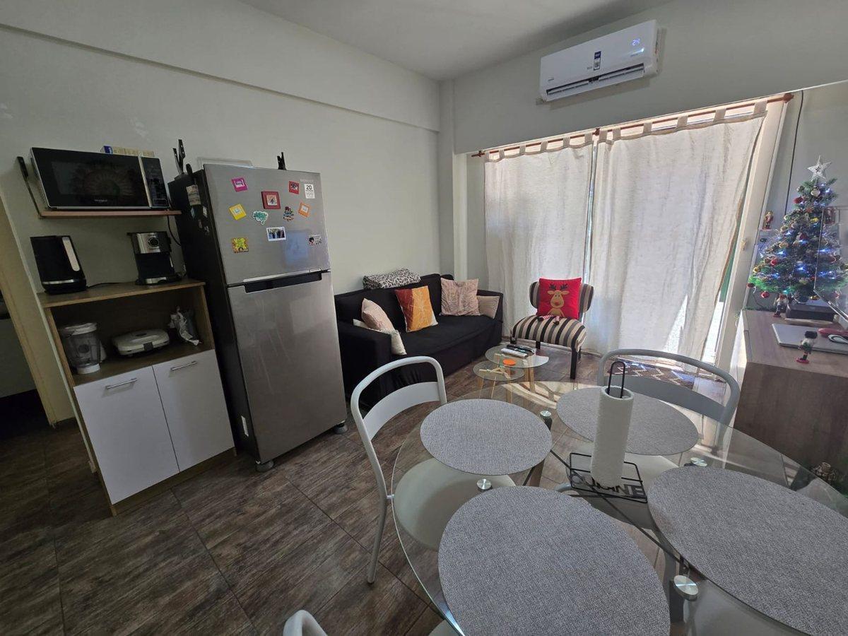 Foto de VENTA 2 AMBIENTES 48 M2 CON PATIO SAN NICOLAS, imagen 5