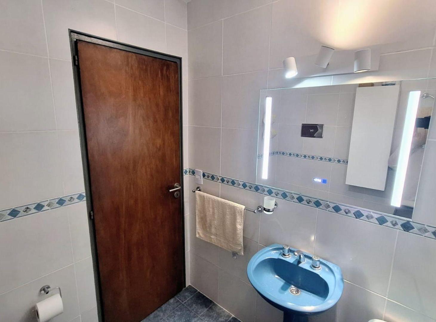Foto de VENTA PH 4 AMB VTE LOPEZ CARAPACHAY SIN EXPENSAS, imagen 4