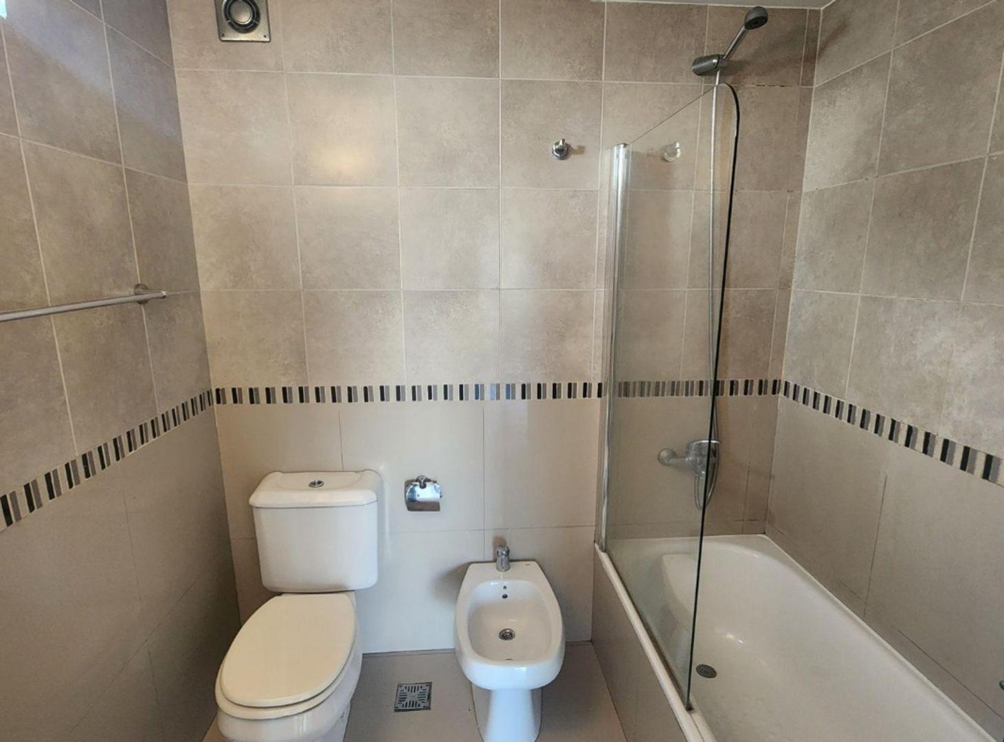 Foto de VENTA DEPTO MONO VILLA PUEYRREDON BALCÓN PARRILLA, imagen 2