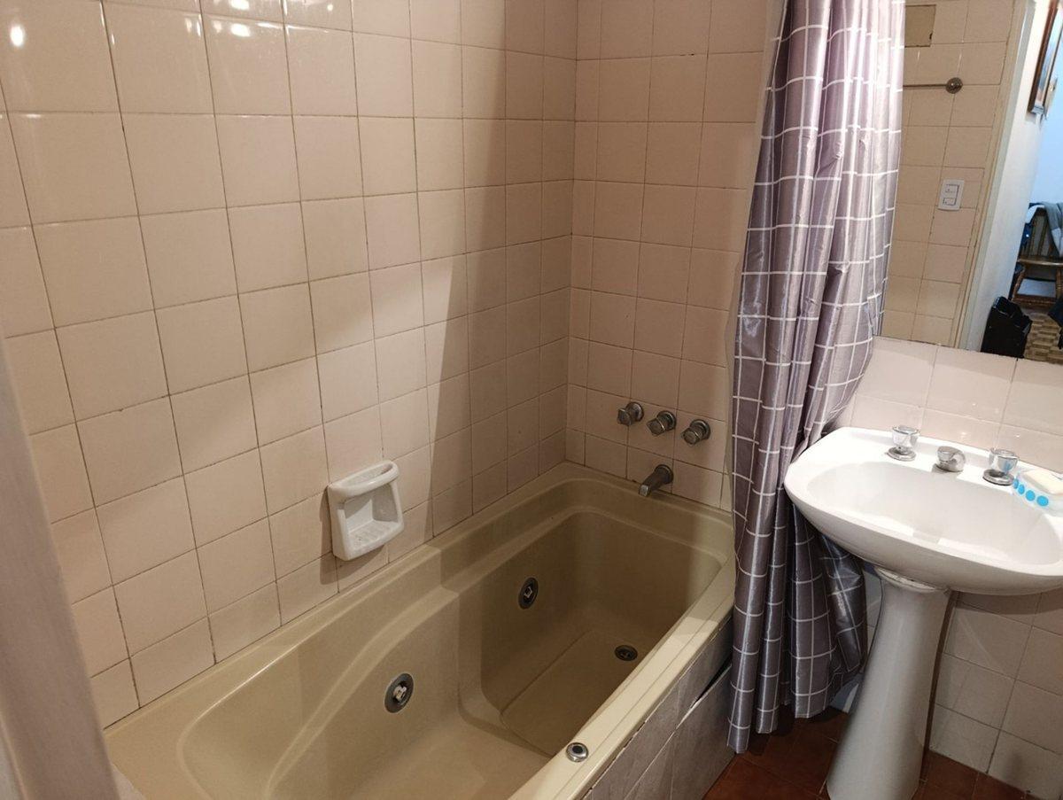 Foto de VENTA DEPARTAMENTO 2 AMBIENTES - MICRO CENTRO, imagen 2