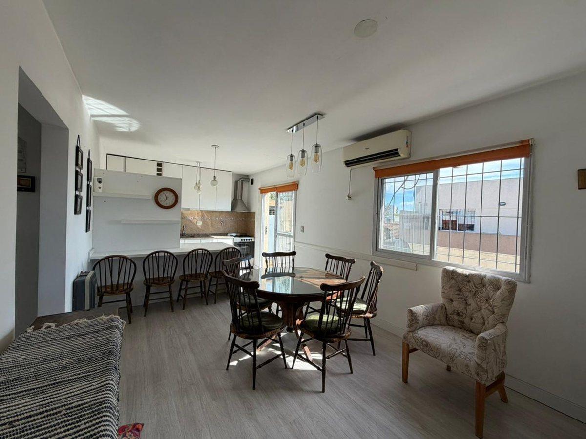 Foto de VENTA PH 3 AMB 2 BALCONES PARRILLA BAULERA R MEJIA, imagen 1