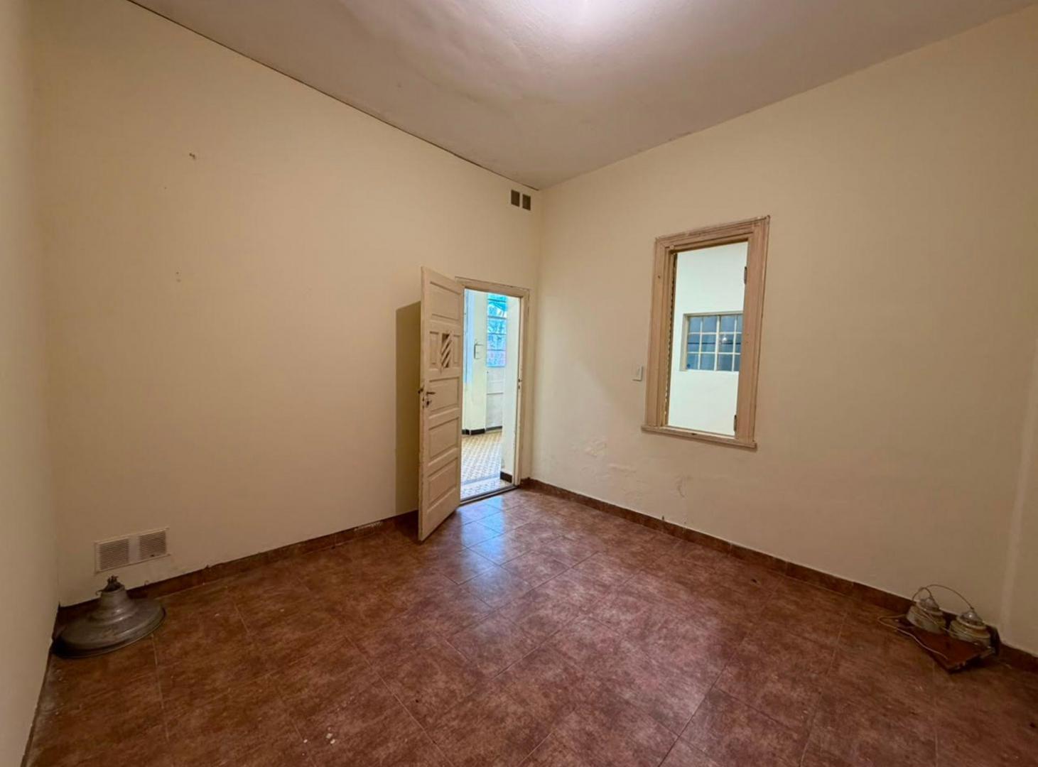 Foto de VENTA CASA 3 AMB COCHERA JARDÍN HURLINGHAM, imagen 2