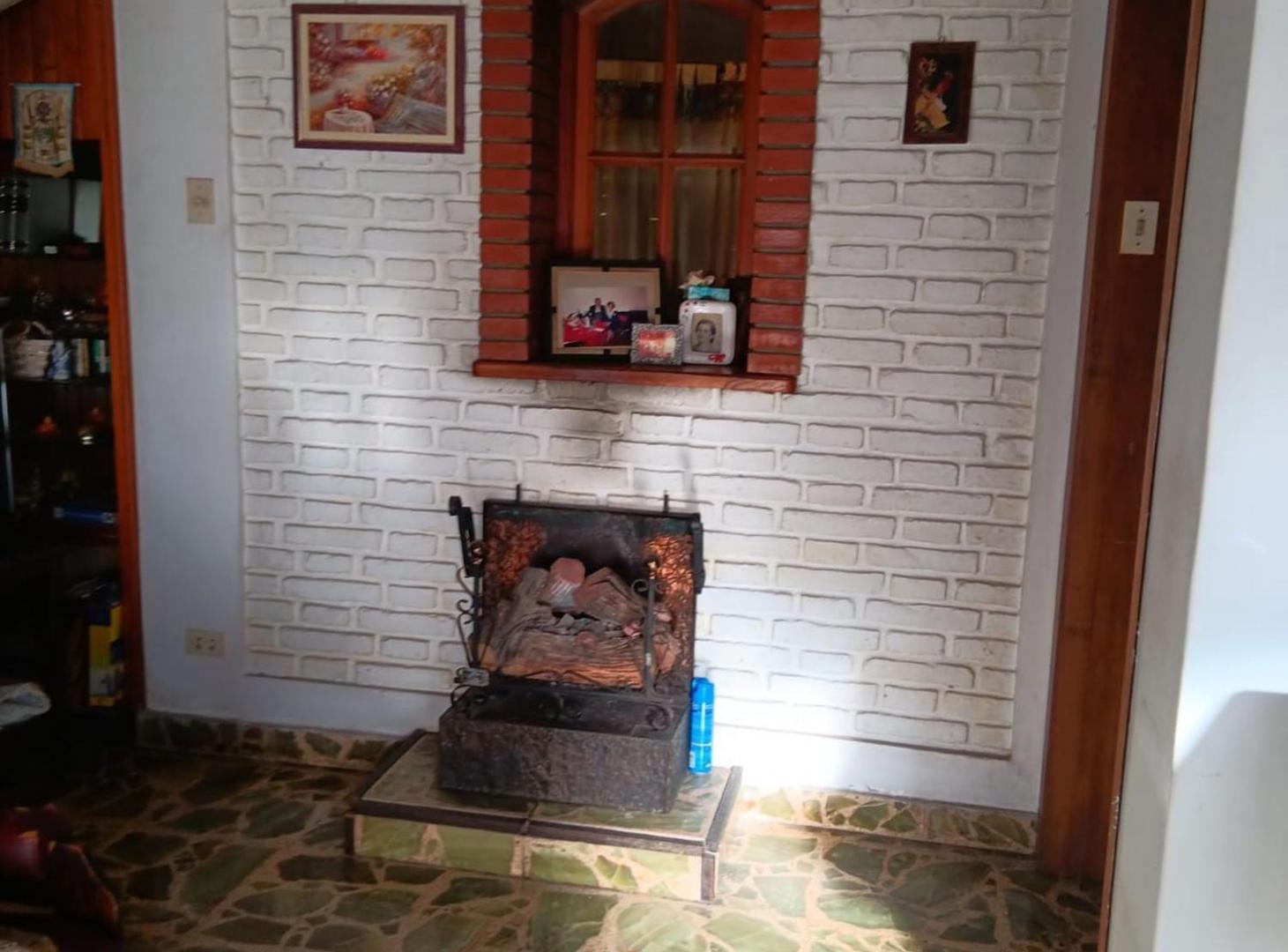 Foto de Casa en Venta de 4 ambientes en Quilmes, imagen 3