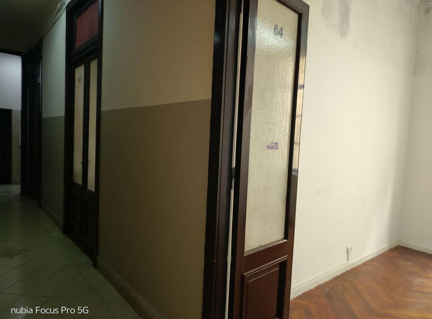 Foto de VENTA OFICINA EN MONSERRAT, imagen 4