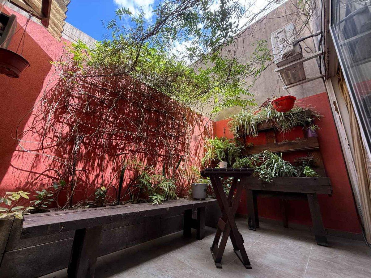 Foto de VENTA MONOAMBIENTE PB CON PATIO VILLA URQUIZA, imagen 3