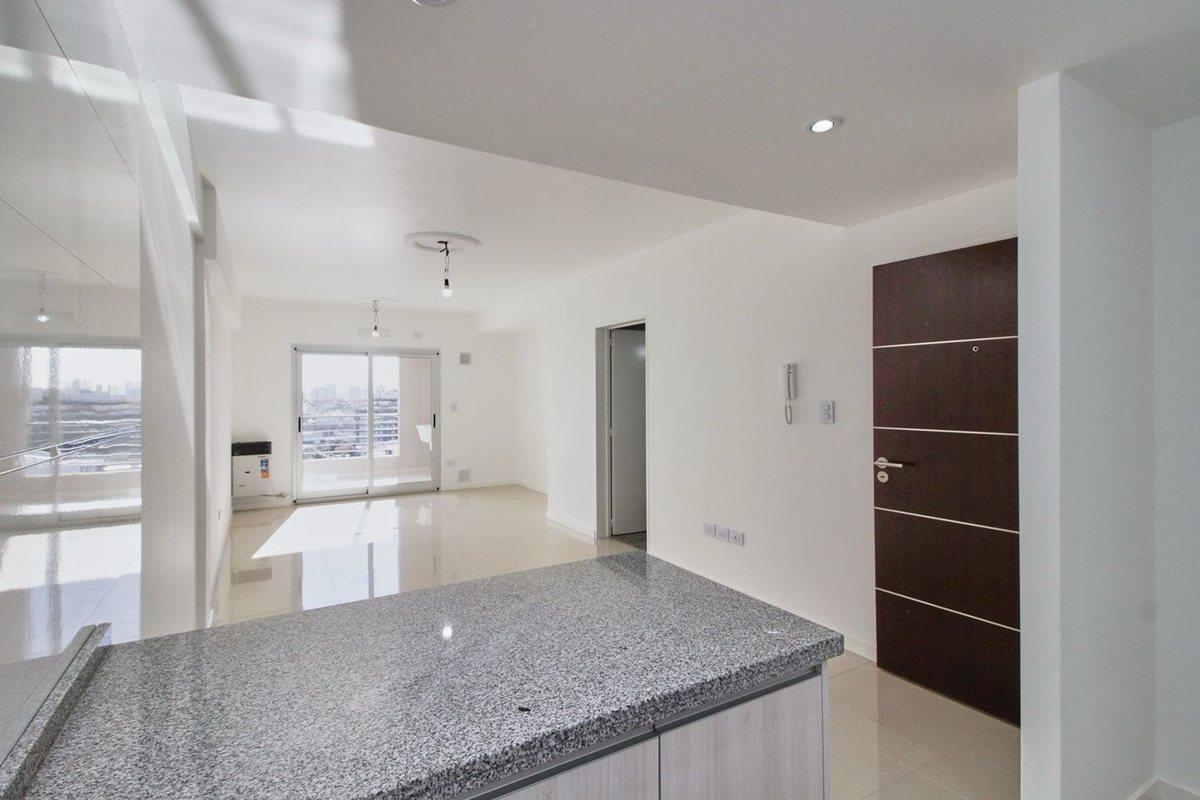 Foto de VENTA DPTO 2 AMB. EN V. URQUIZA CON JARDIN Y PATIO, imagen 1