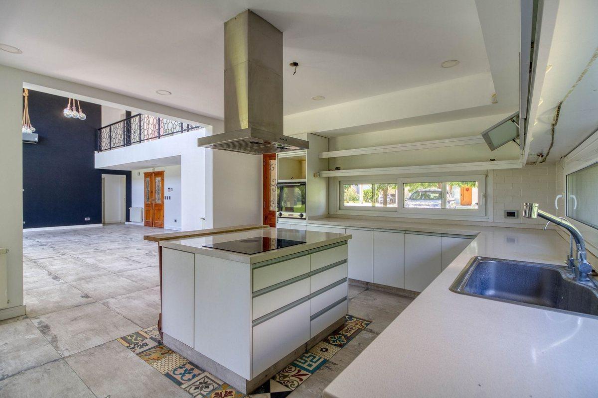Foto de Venta casa 5 Amb en Barrio Terravista acep permuta, imagen 4