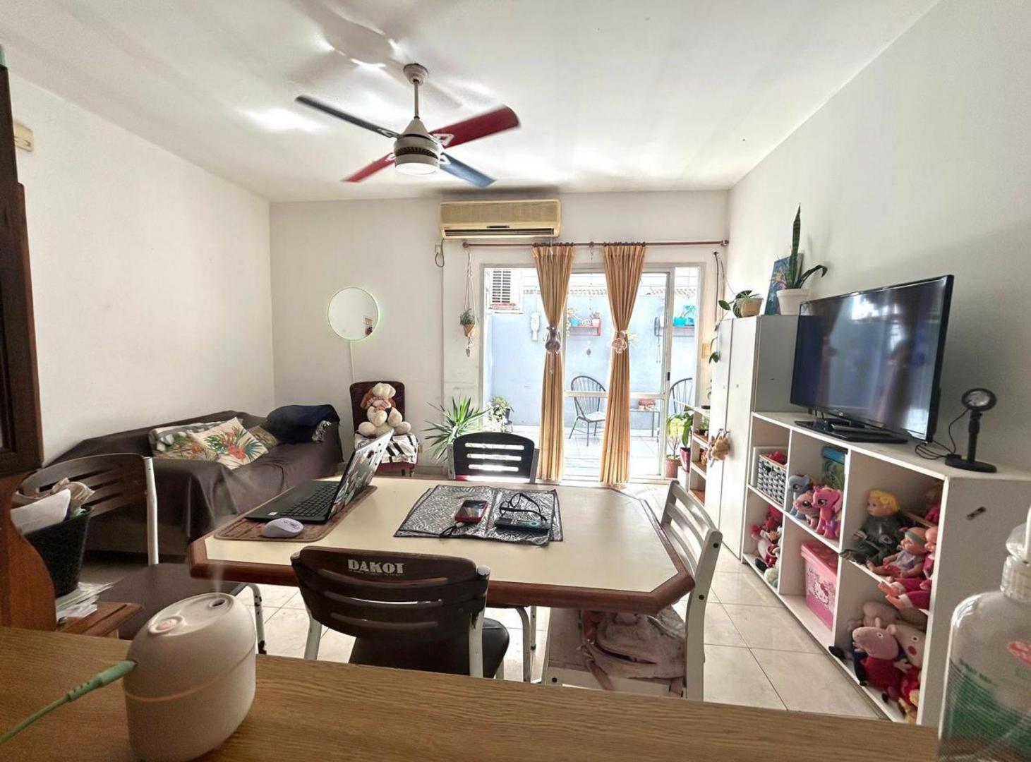 Foto de VENTA PH 3 AMBIENTES PB Y PATIO VILLA GRAL. MITRE, imagen 3