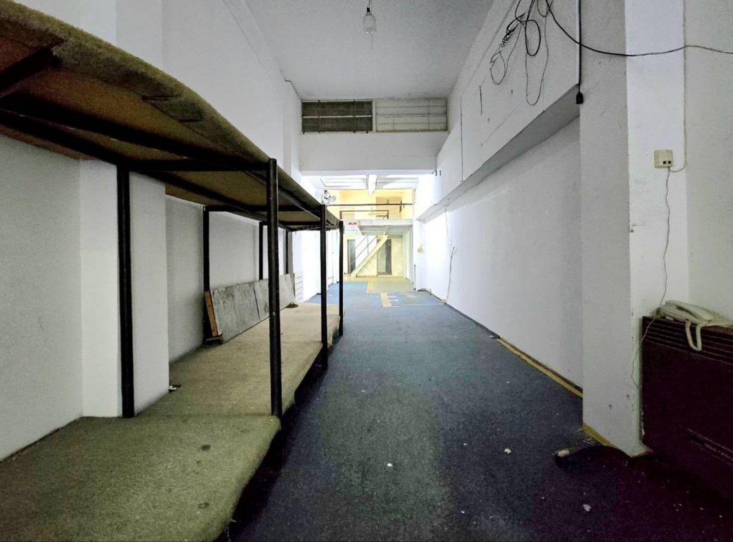 Foto de Venta Local 205 m2 totales deposito San Nicolas, imagen 5