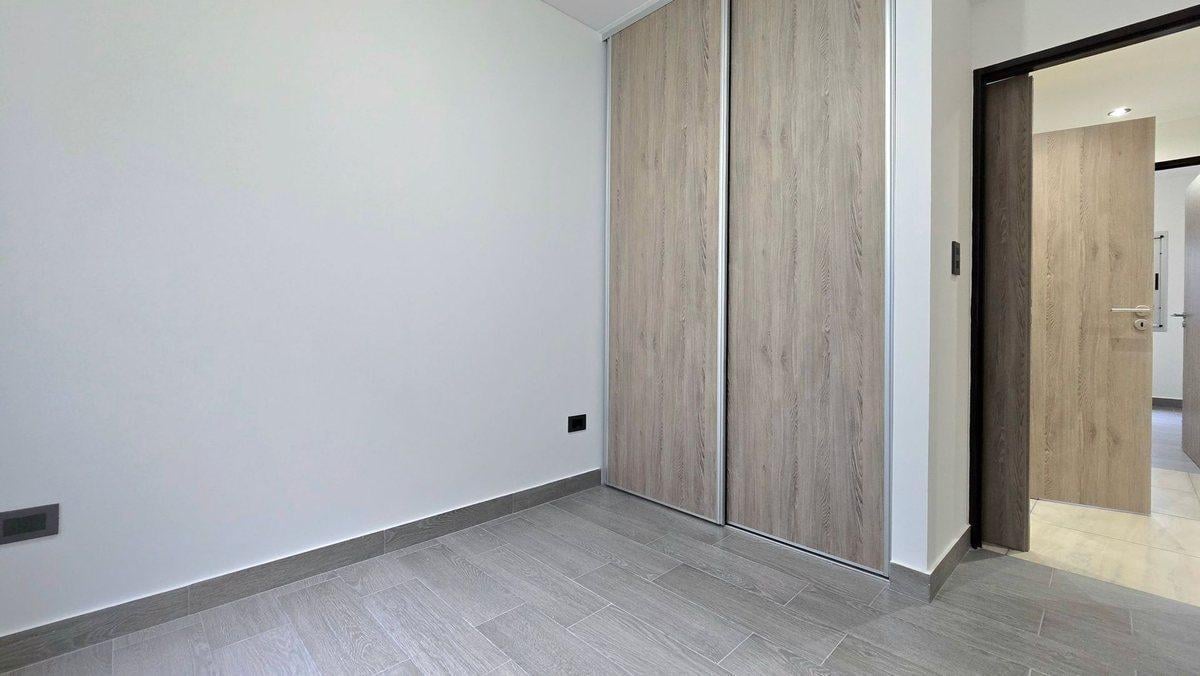 Foto de VENTA PH Tres ambientes a estrenar en Versalles, imagen 5