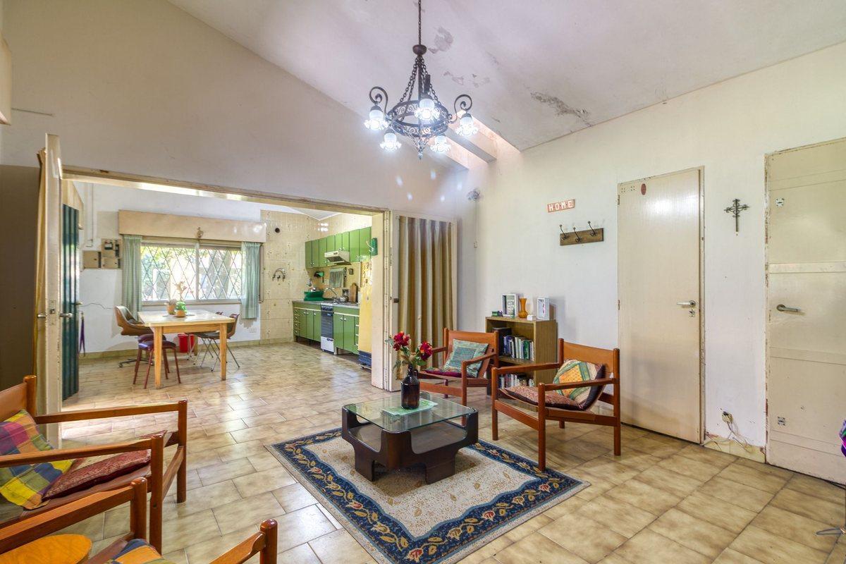 Foto de Venta Casa Quinta c/Pileta Terreno 1990m2-La Reja, imagen 4