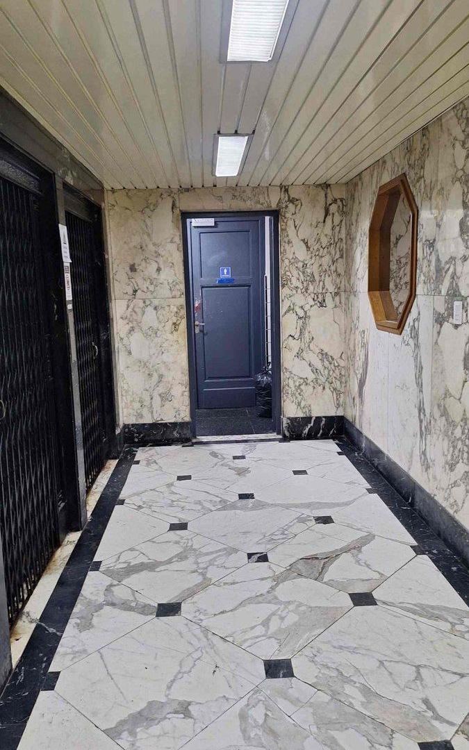 Foto de VENTA OFICINA EN MICROCENTRO 80 M2, imagen 2