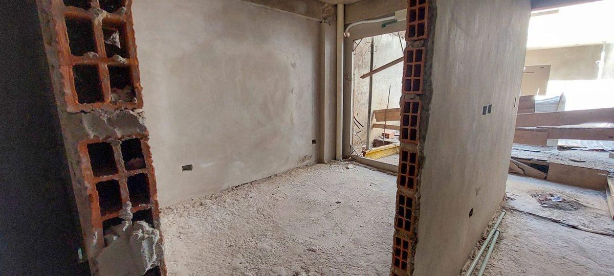 Foto de VENTA DOS A AMBIENTES en Monte Castro a estrenar, imagen 4