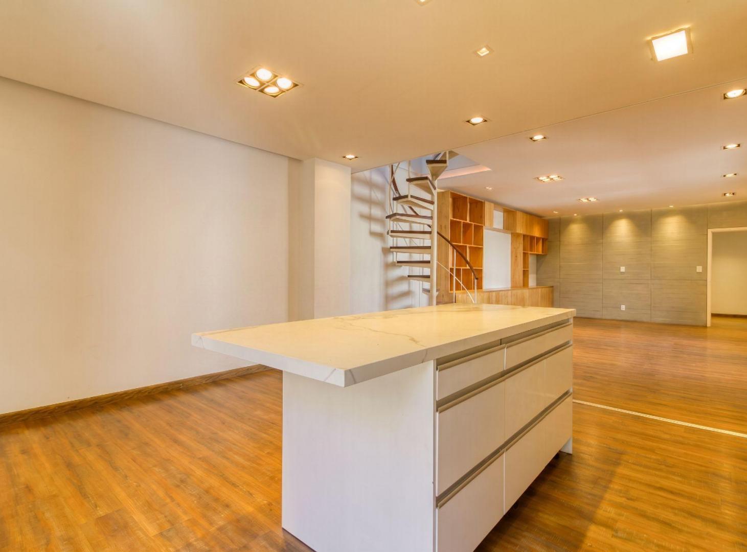 Foto de VENTA DEPARTAMENTO EN SAN TELMO REMODELADO, imagen 5