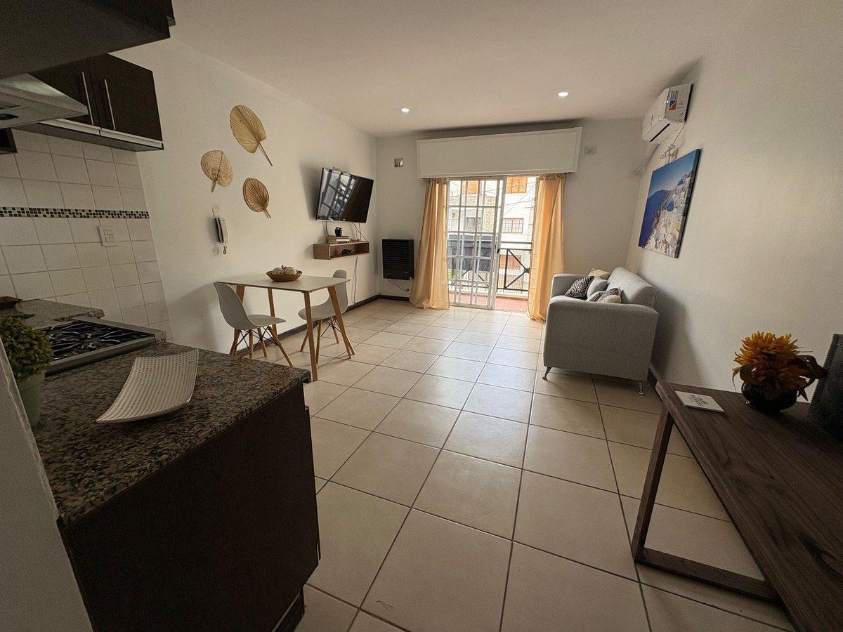Foto de Venta Duplex 2 Amb Excelente V Urquiza Financia, imagen 3