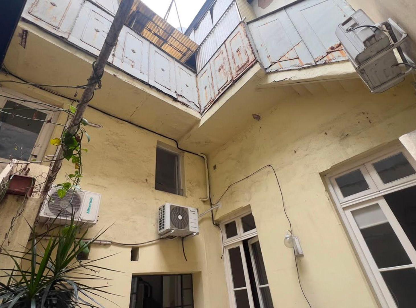 Foto de Venta PH 3 amb con PATIO en Almagro bajas expensas, imagen 4