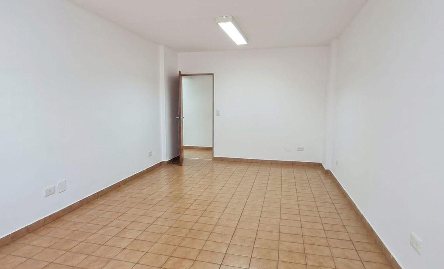 Foto de Alquiler - Local Oficinas - 153 m2 - Flores, imagen 1