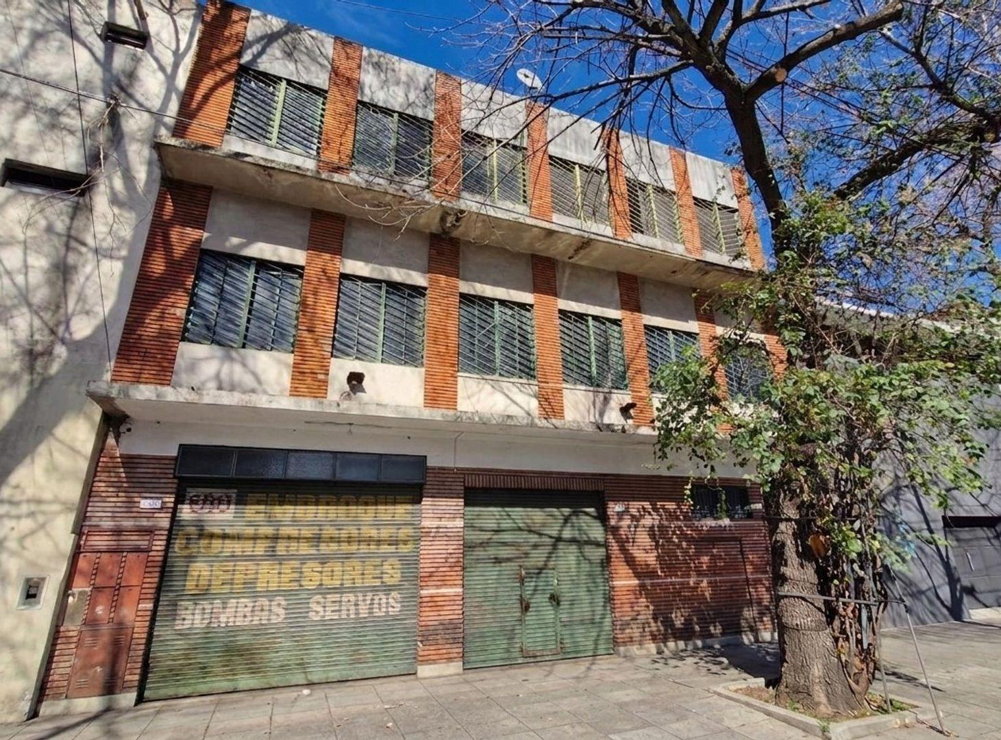 Foto de VENTA GALPON DEPOSITO WARNES 2 PISOS MAS SOTANO, imagen 2