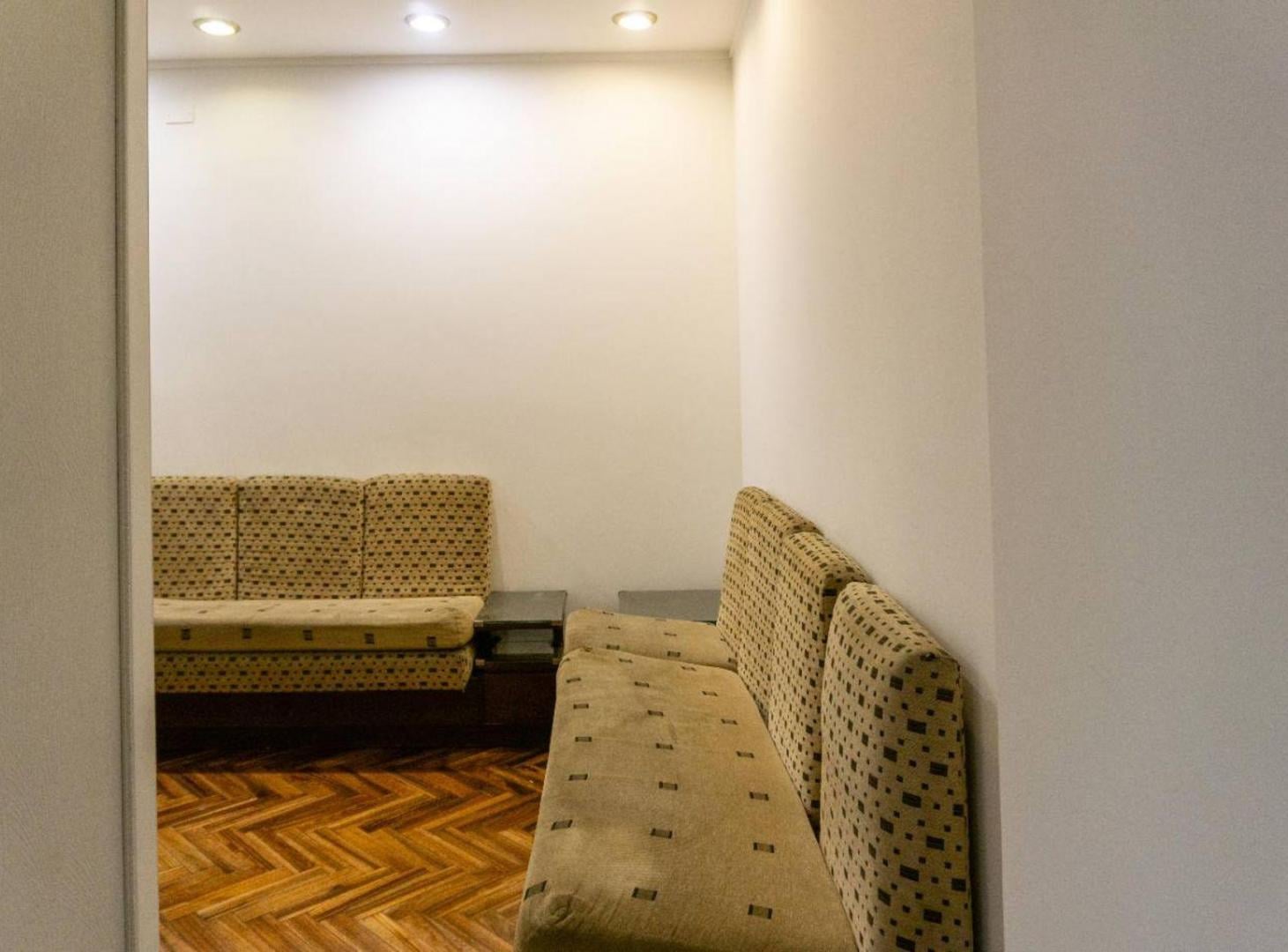 Foto de Venta 2 Amb PB adap. consultorio Patio Balvanera, imagen 4