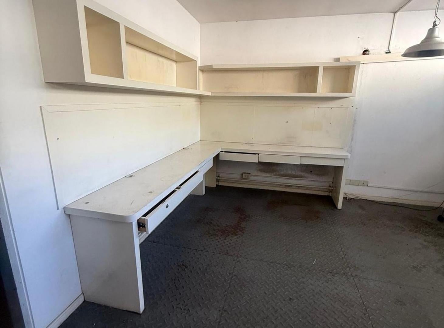 Foto de VENTA LOCA/DEPOSITO OPORTUNIDAD!!! 8,66x34, imagen 1