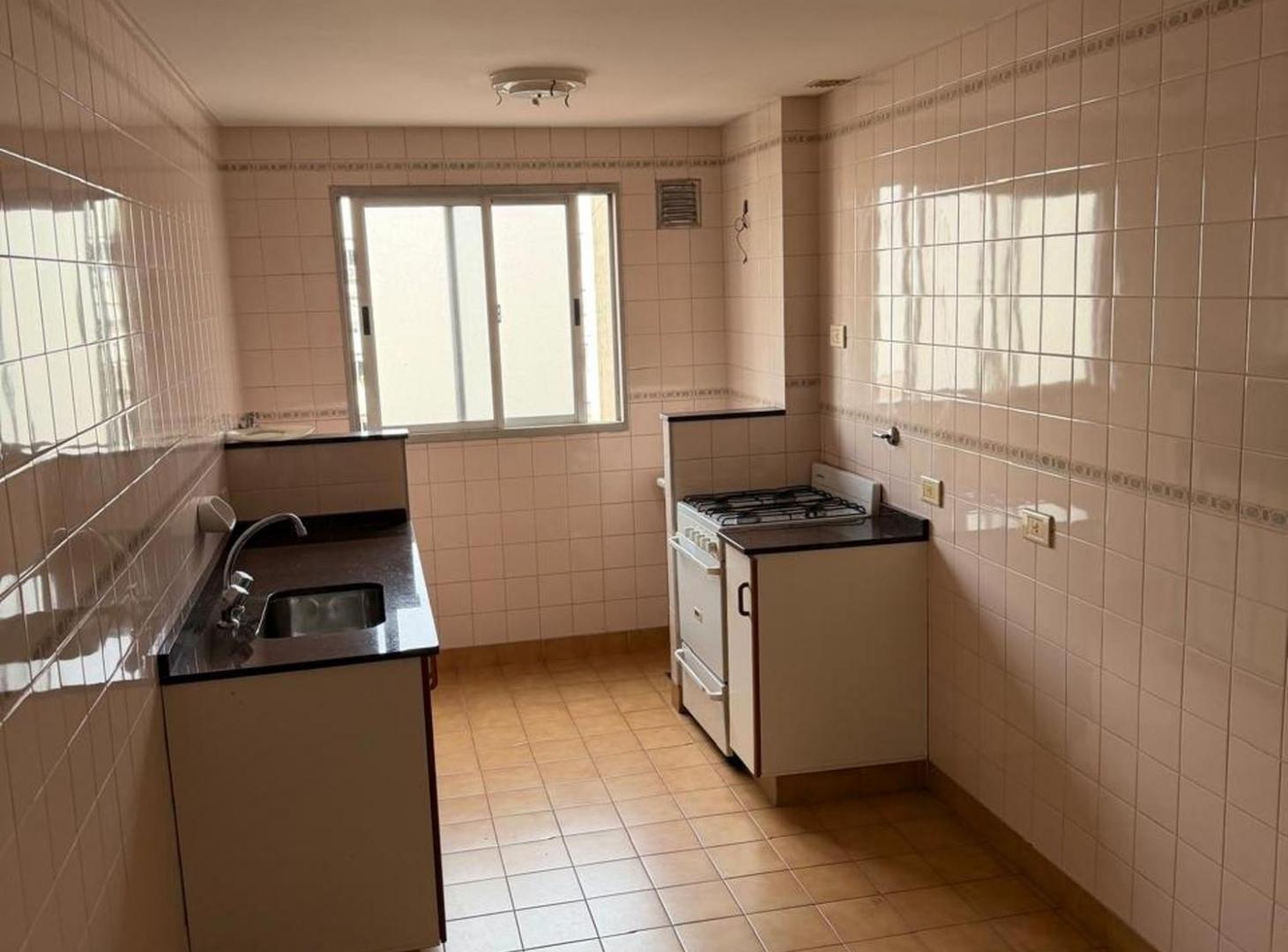 Foto de DEPARTAMENTO 4 AMBIENTES EN SAN TELMO, imagen 4