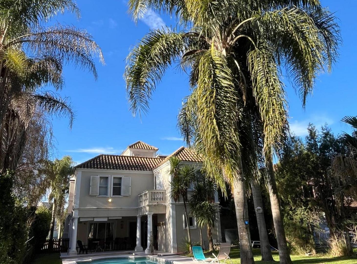 Foto de VENTA DE CASA 4 AMB CON PILETA EN BARRIO NAUTICO, imagen 5
