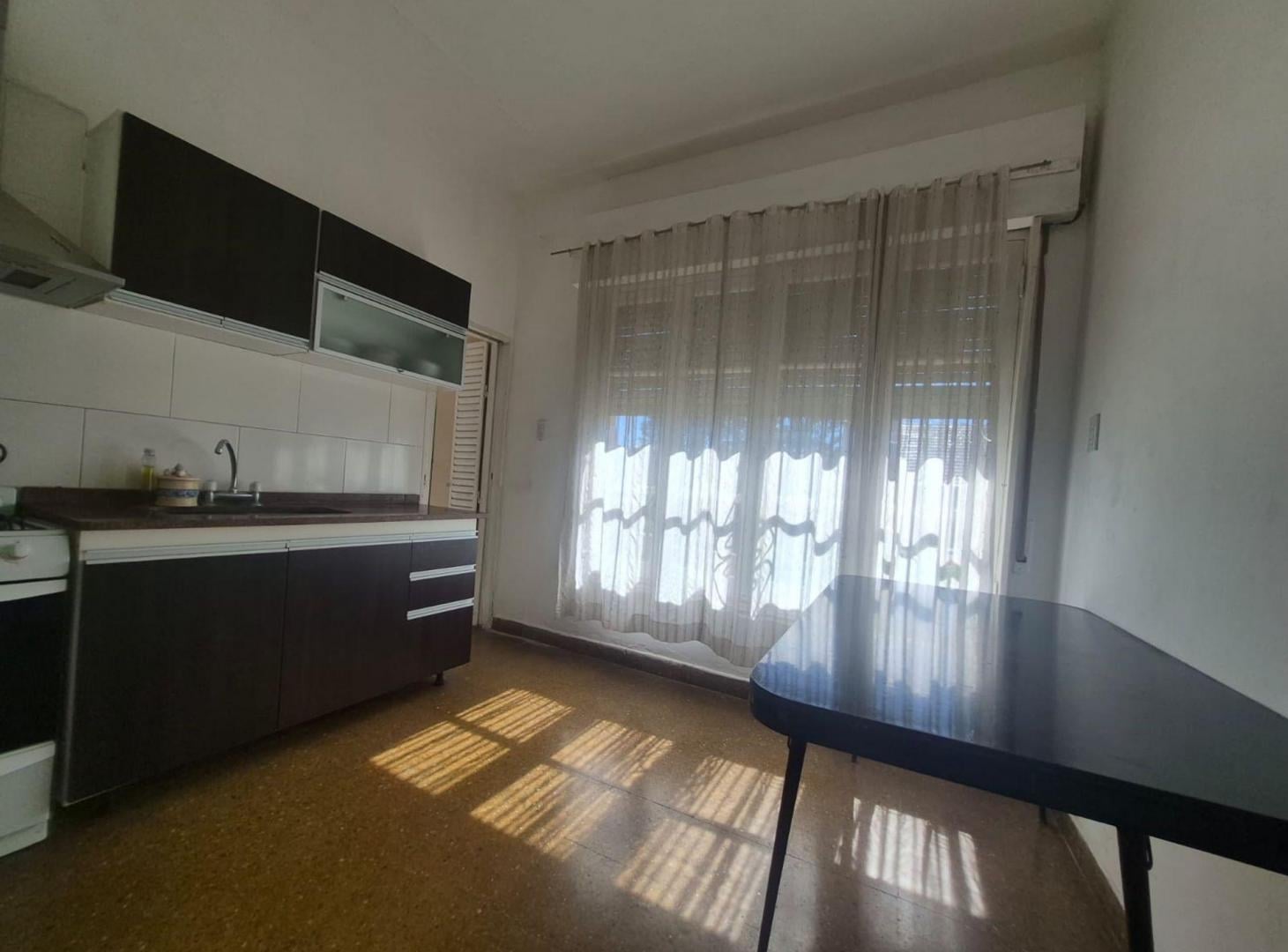 Foto de VENTA CASA DE 4 AMB EN SAN ANTONIO DE PADUA, imagen 3