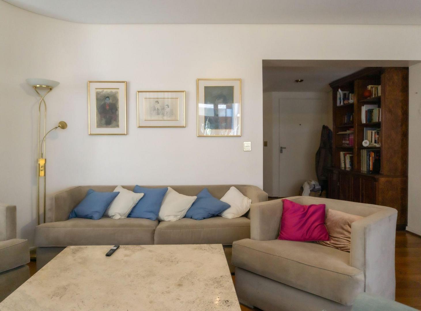 Foto de Exclusivo Piso con espacio guardacoches y Baulera, imagen 2