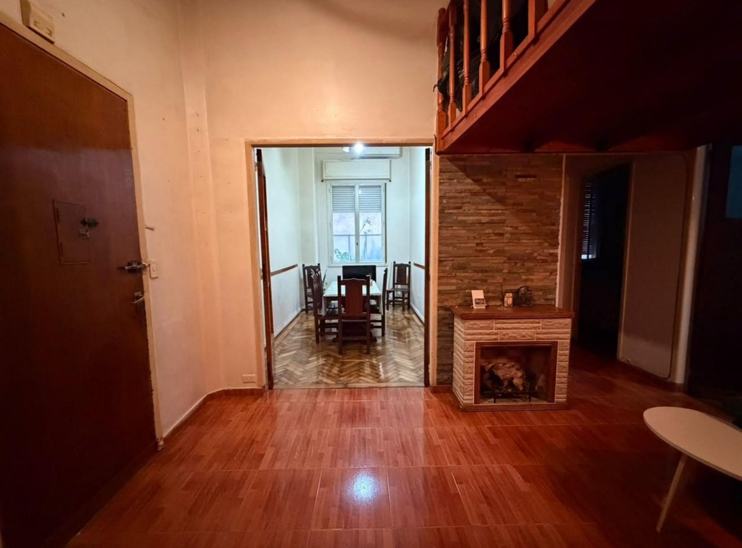 Foto de VENTA DPTO 3 AMB C ENTREPISO PATIO BALVANERA, imagen 1