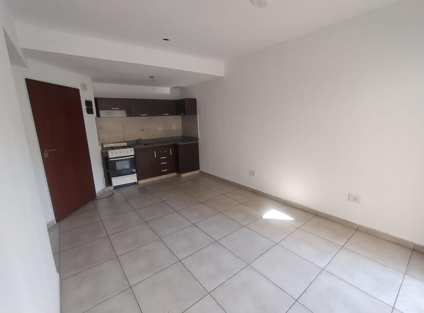 Foto de VENTA DEPARTAMENTO 3 AMBIENTES BALCON APTO CREDITO, imagen 2